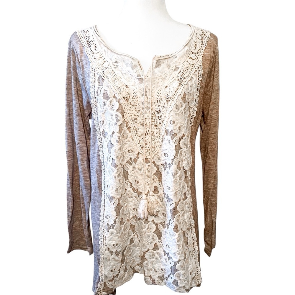 Altar’d State Lace Front Long Sleeve Tunic